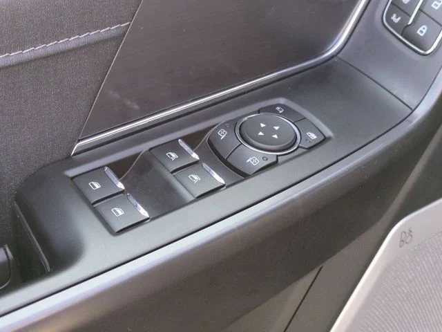 Used 2025 Blue Ford Lariat image 13