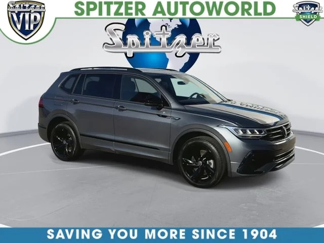 Used 2023 Gray Volkswagen 2.0T SE R-Line Black image 3