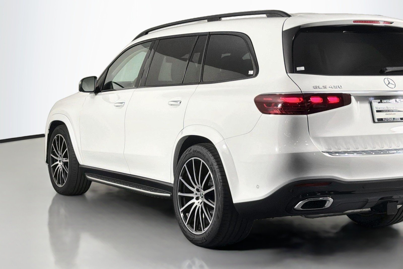 New 2026 Polar White Mercedes-Benz GLS 450 4MATIC® SUV image 11