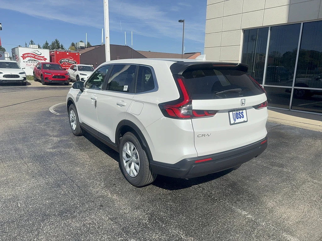 2027 Honda CR-V LX, photo 7 of 12