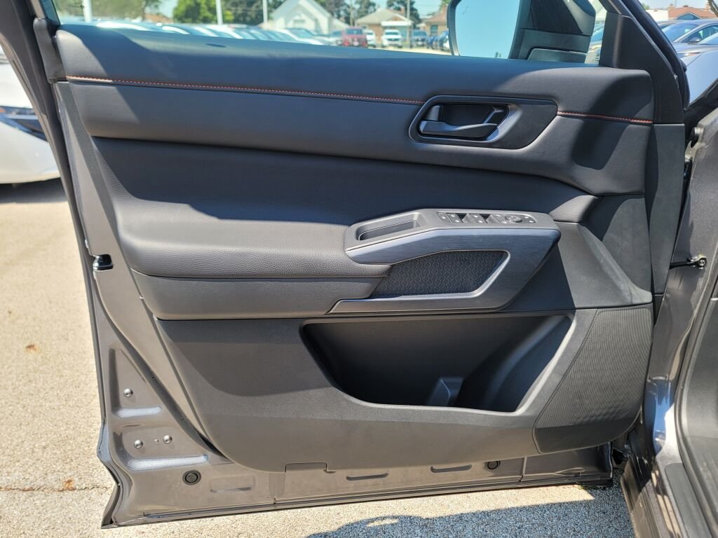 New 2026 Gray Nissan Rock Creek image 21