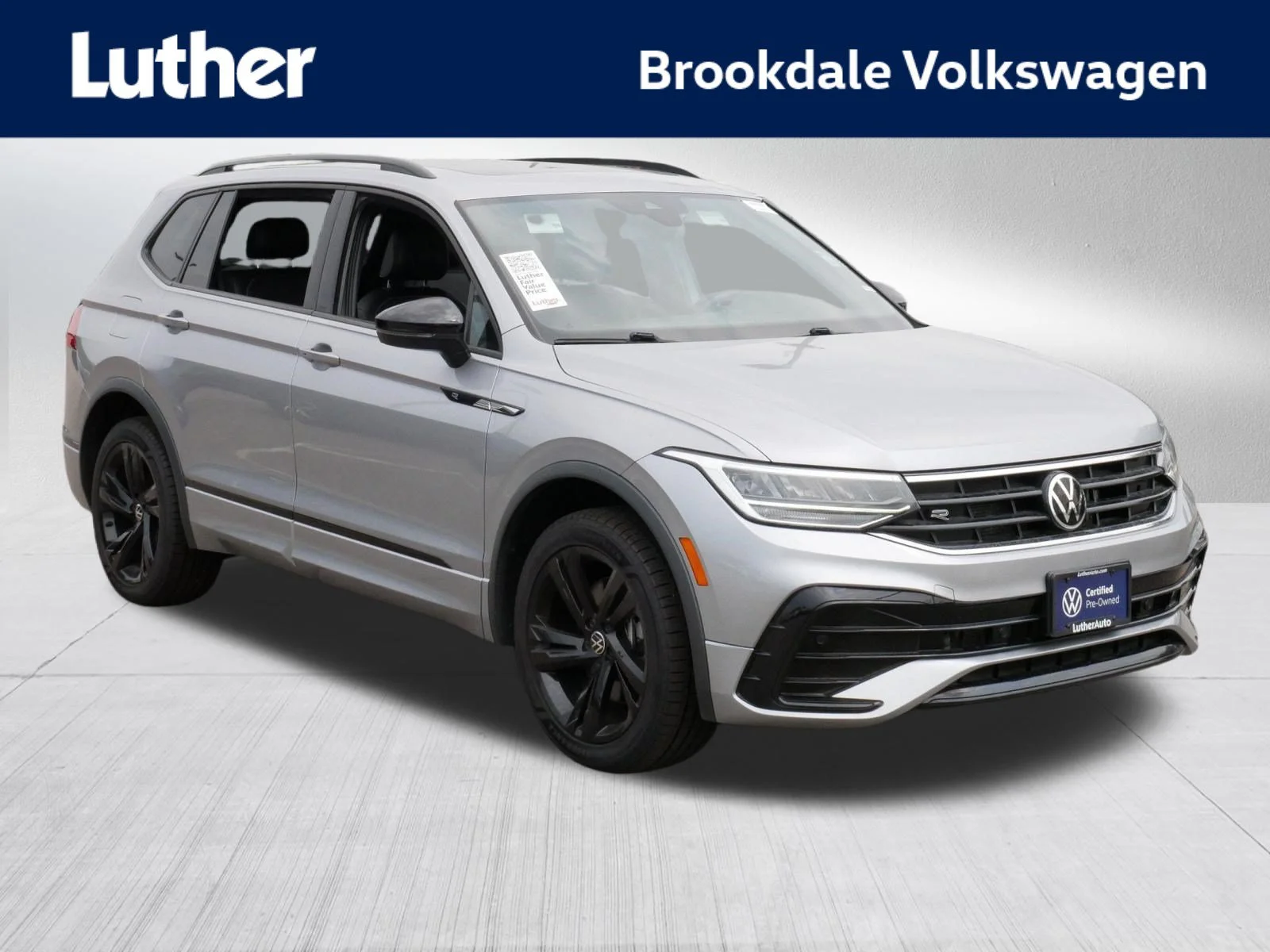 2023 Volkswagen Tiguan SE R-LINE BLACK
