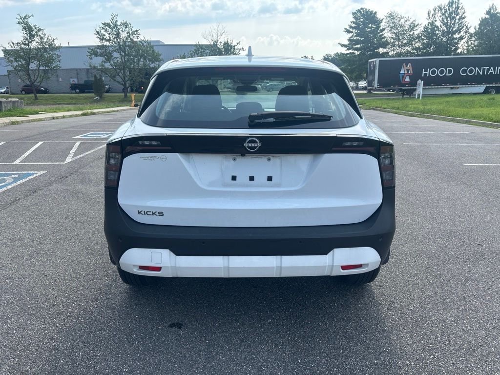 Used 2025 White Nissan S image 6