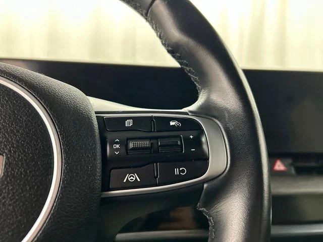 Used 2023 Black Kia X-Line image 10