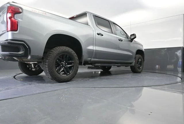 Used 2025 Gray Chevrolet Custom Trail Boss image 37