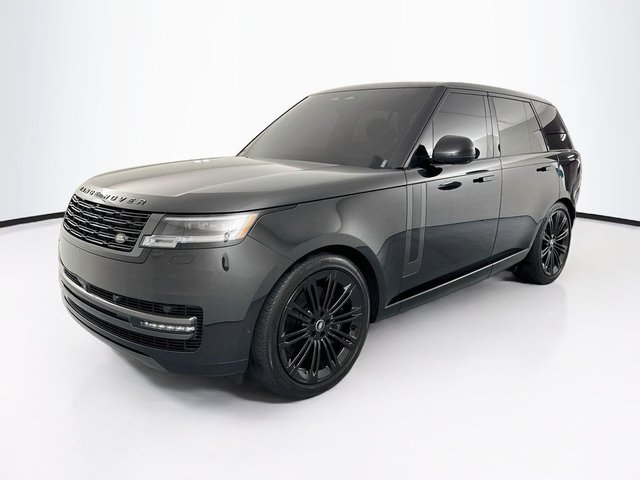 2025 Land Rover Range Rover SE