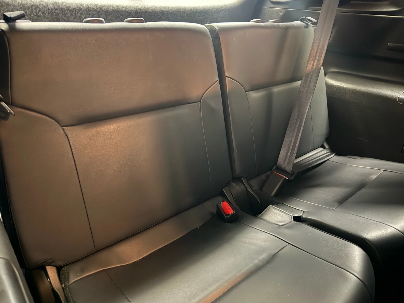 Used 2024 Graphite Gray Metallic (u28) Mitsubishi SE image 30