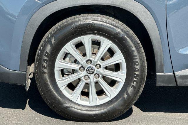 Certified Used 2025 STORM CLOUD Toyota  image 32
