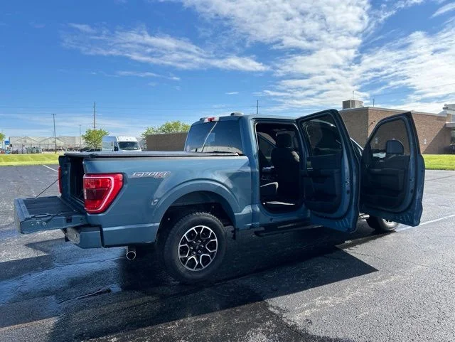Used 2023 Blue Ford XLT image 22