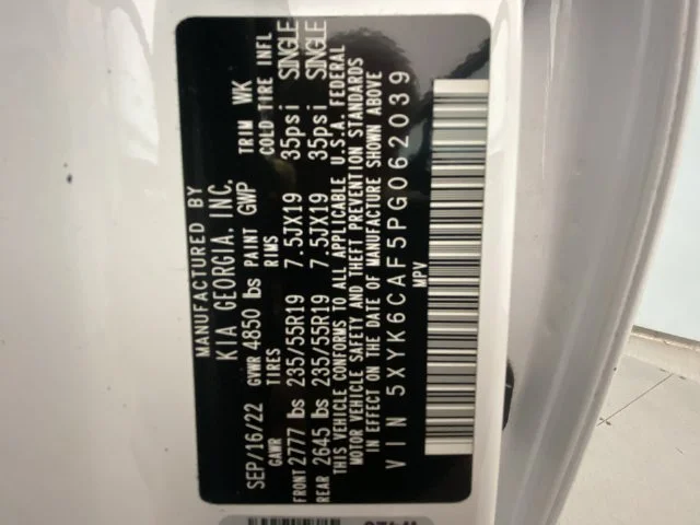 Used 2023 White Kia X-Line image 27