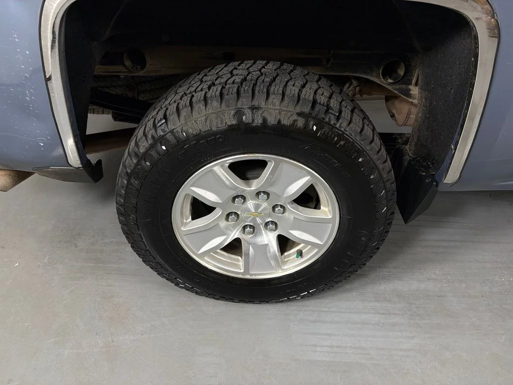 Used 2016 Gray Chevrolet LT image 14