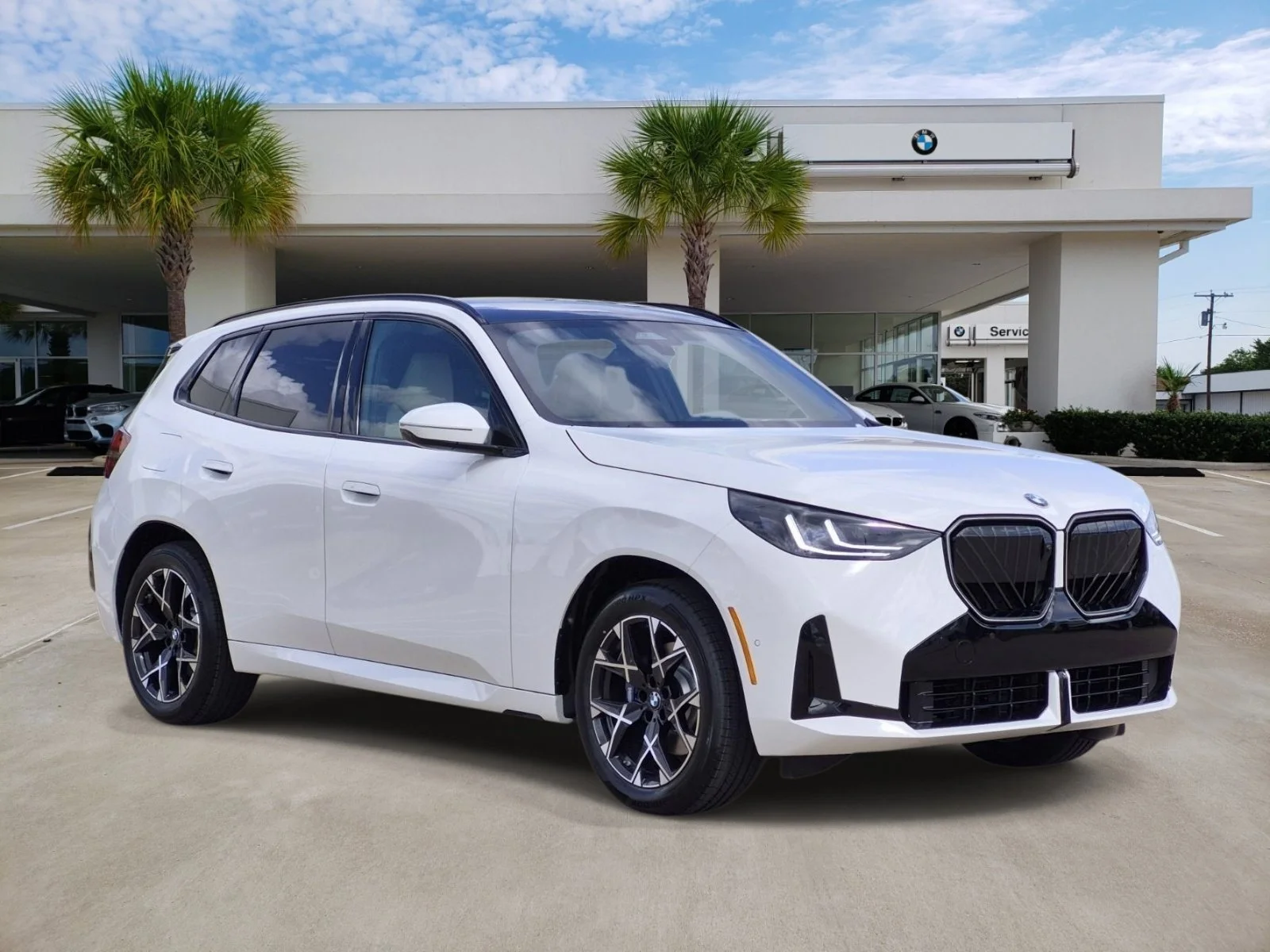 Used 2026 Alpine White BMW 30 xDrive image 3