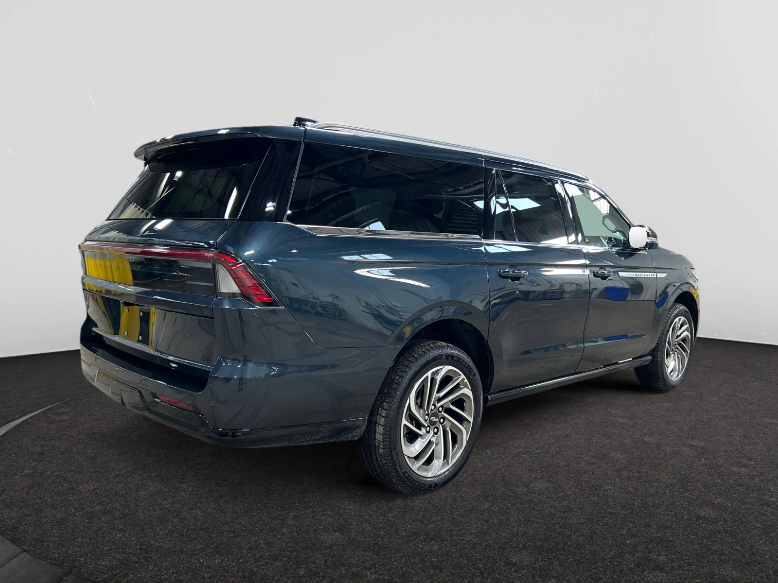 New 2026 Flight Blue Metallic Clearcoat Lincoln Reserve image 5
