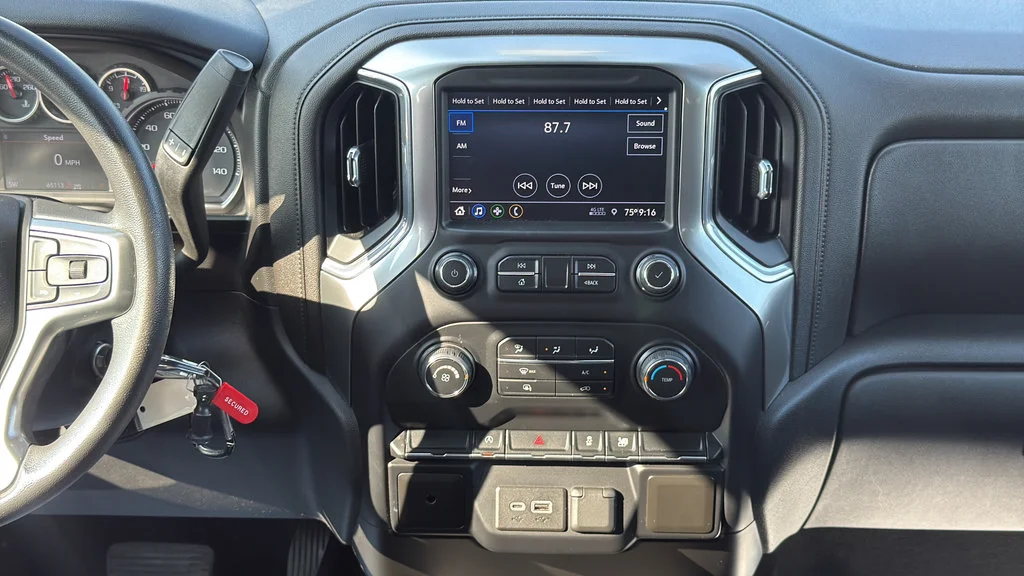 2020 Chevrolet Silverado 1500 LT - Photo 18
