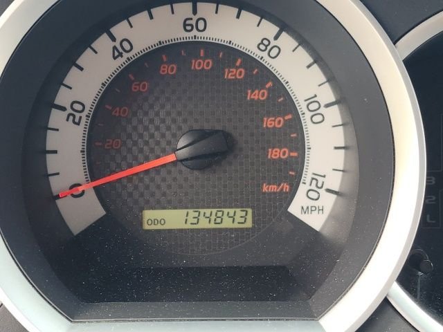 Used 2013 Silver Toyota Base image 30