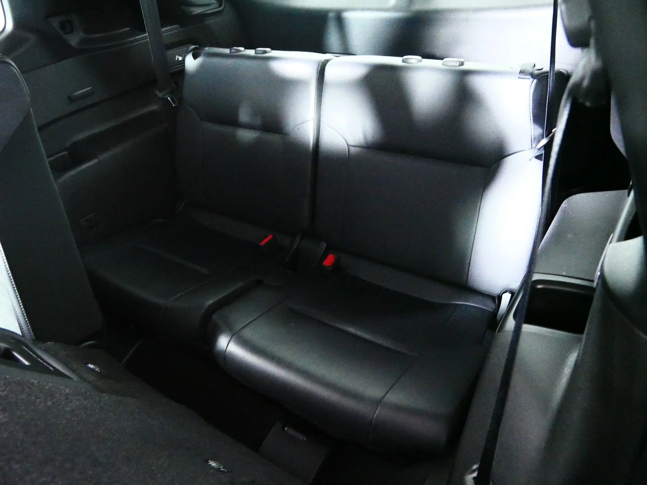 Used 2025 Labrador Black Pearl Mitsubishi SE image 33