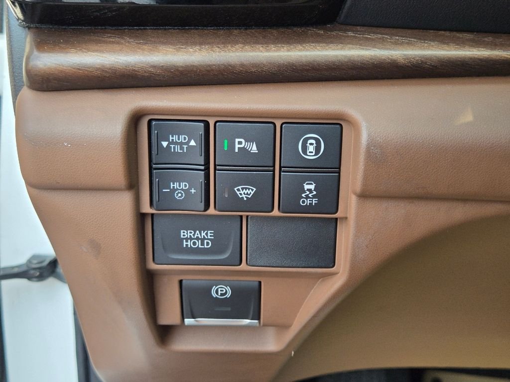 Used 2023 White Acura Advance Package image 24