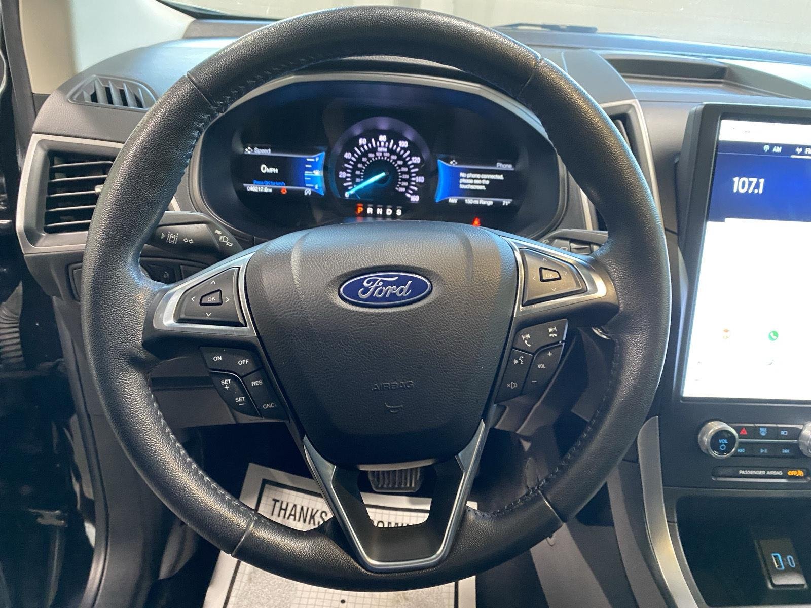 Used 2022 Agate Black Ford SEL image 21
