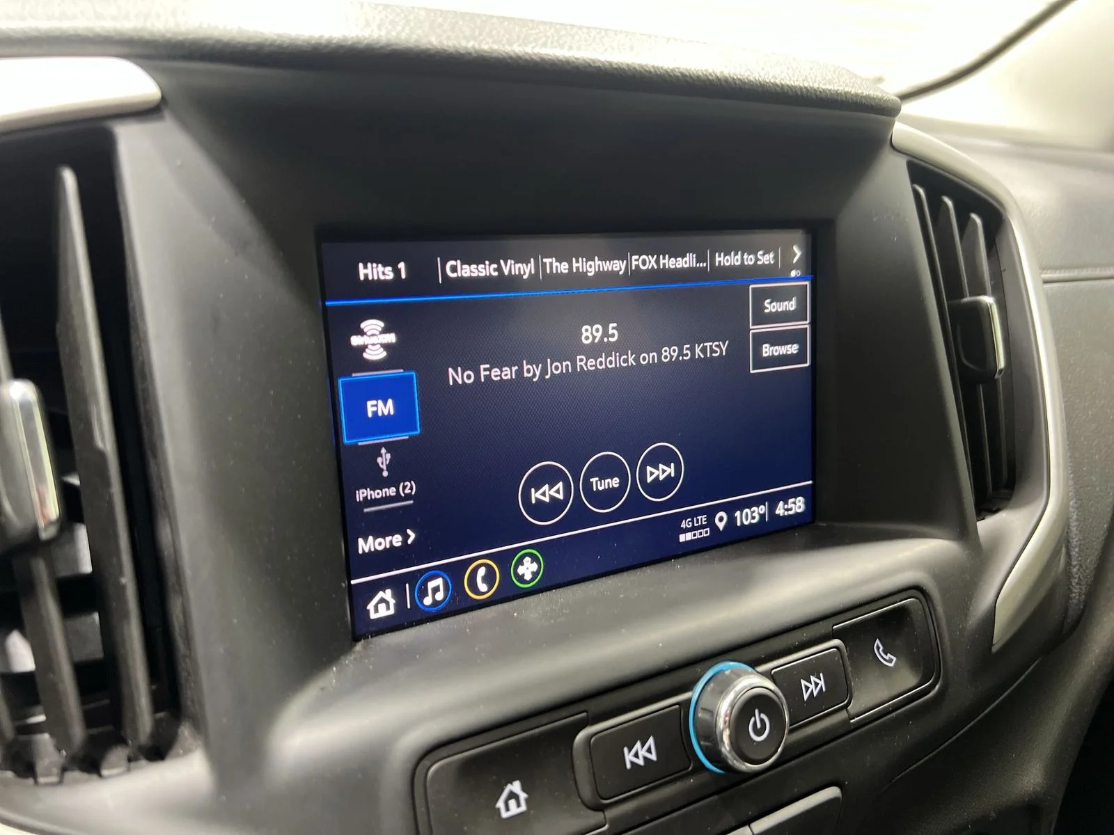 2024 GMC Terrain SLE - Photo 16