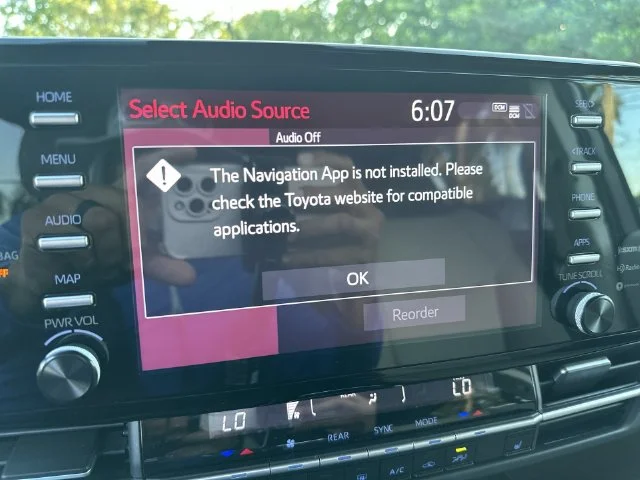 2021 Toyota Sienna XLE - Photo 18