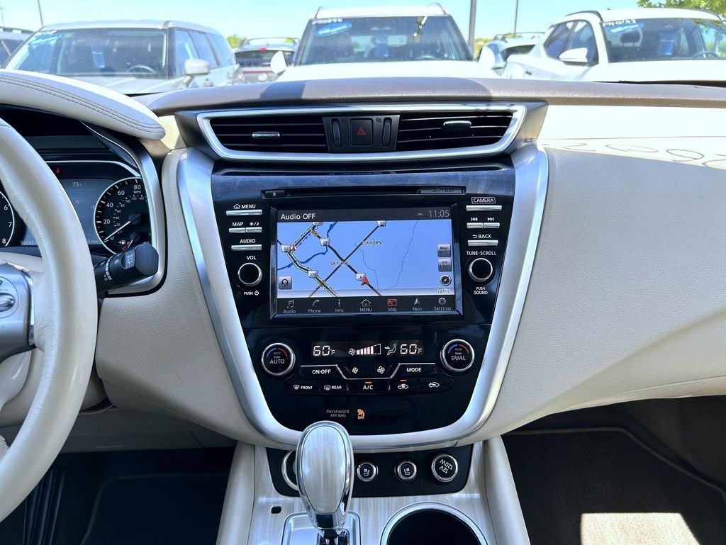 Used 2017 Red Nissan Platinum image 15