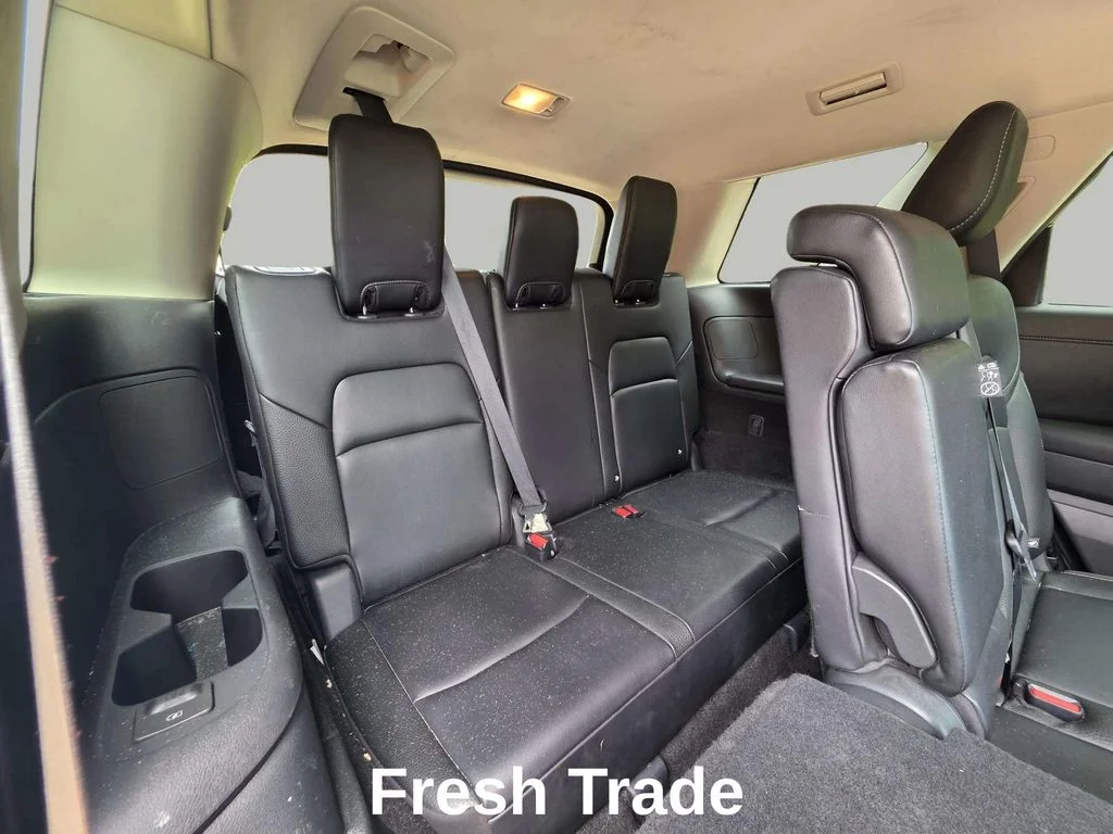 Used 2024 Pearl White Tricoat Nissan SL image 9