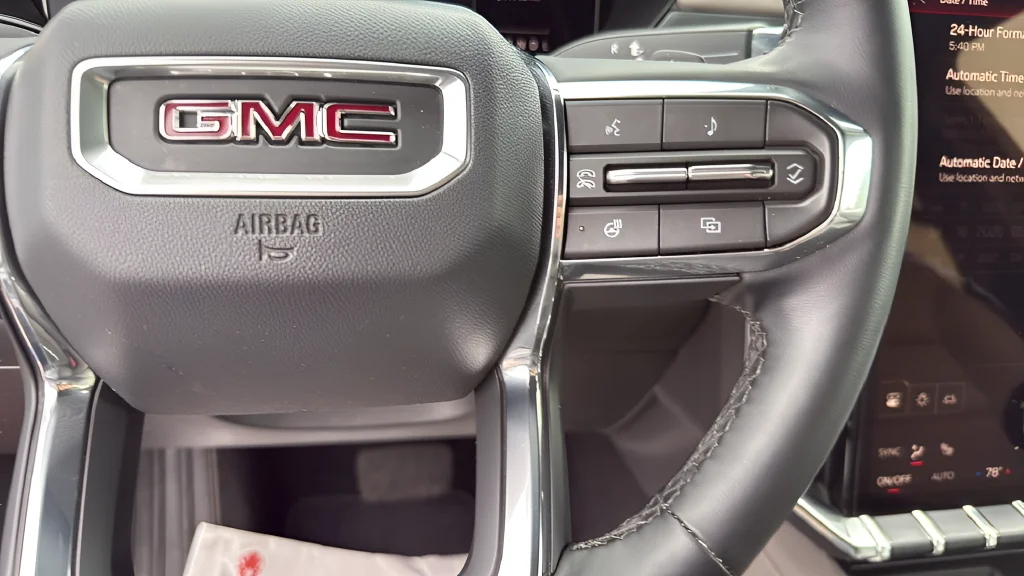 Used 2026 Red GMC Elevation image 15