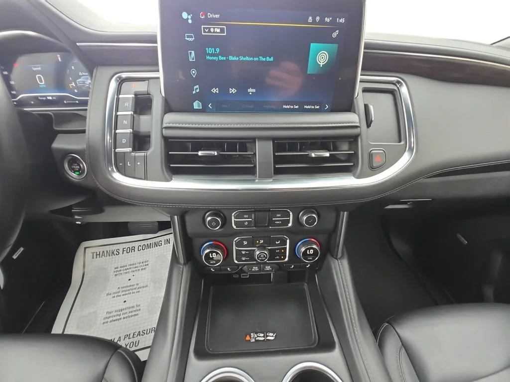 Used 2024 Summit White Chevrolet LT image 14
