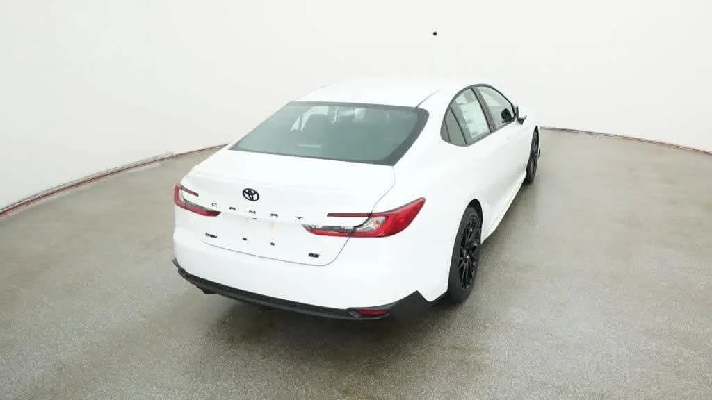 New 2026 Ice Cap Toyota SE image 8