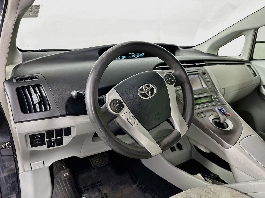 Used 2012 Winter Gray Metallic Toyota Two image 10