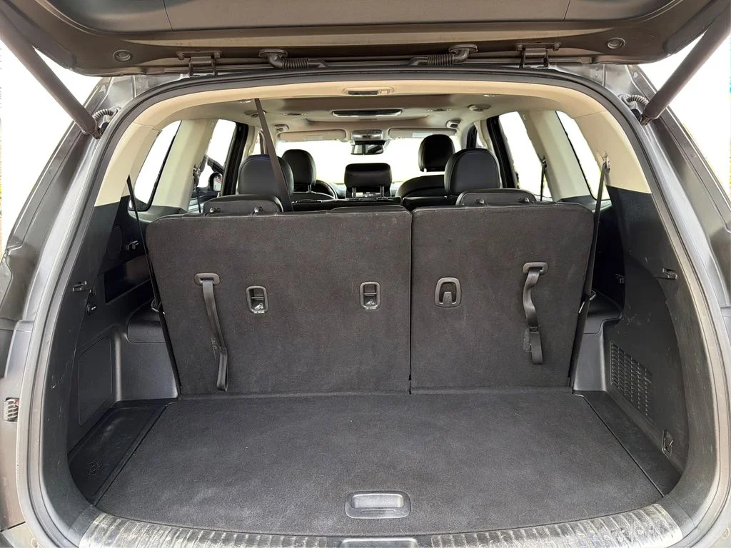 Used 2020 Dark Moss Kia SX image 14