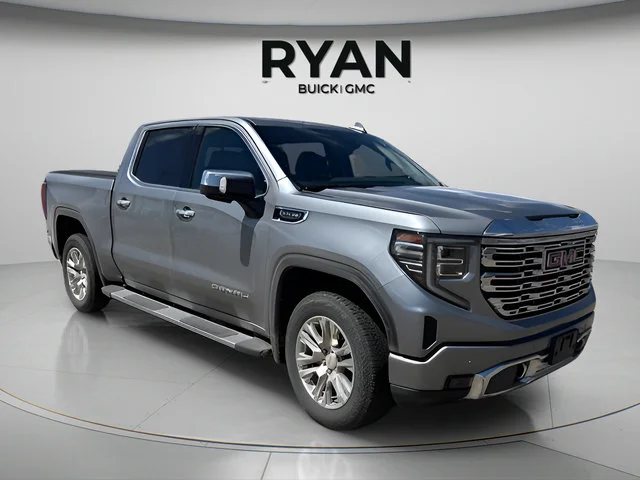 2024 GMC Sierra 4WD Crew Cab Short Box Denali's photo