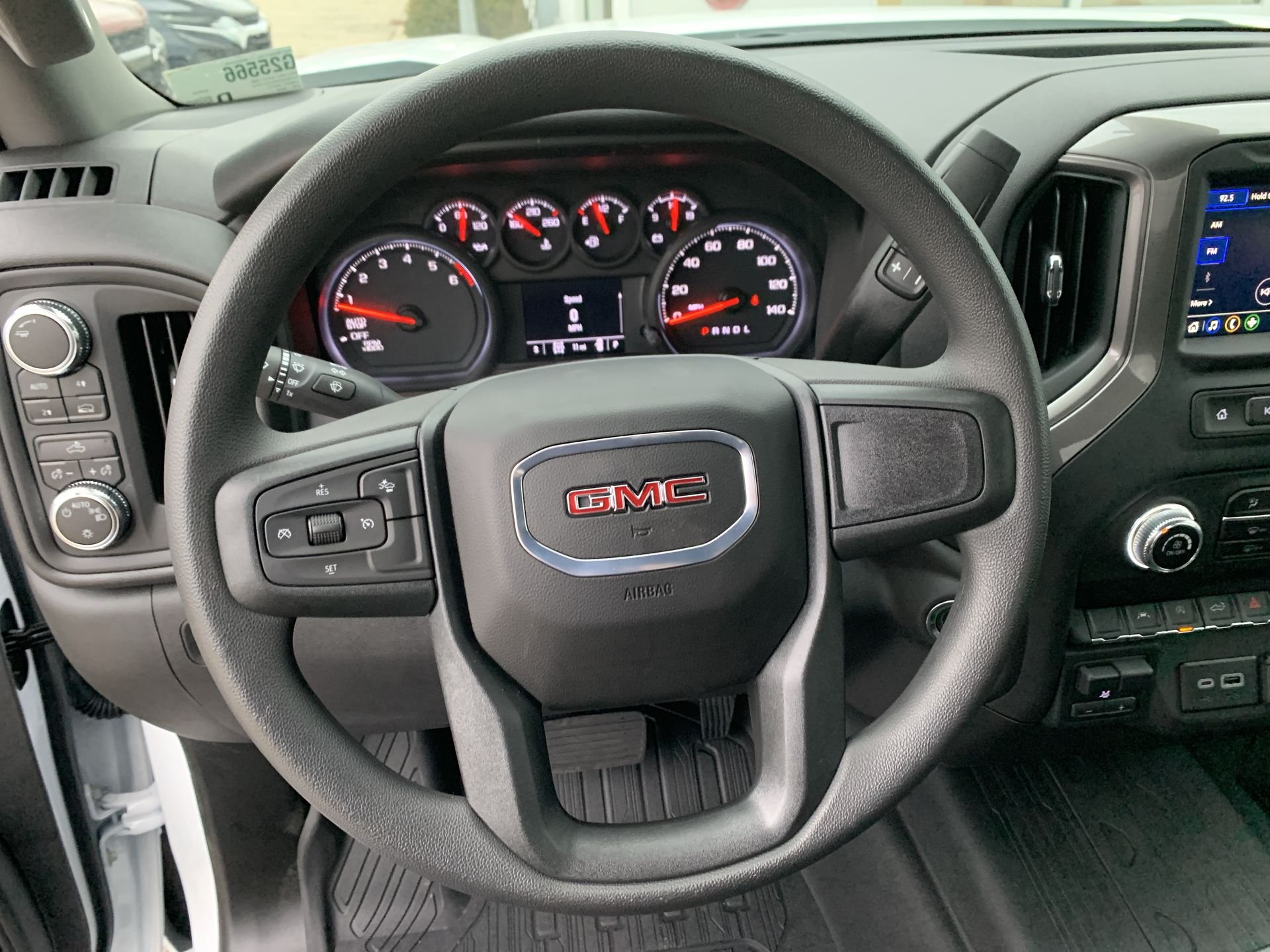 New 2025 Summit White GMC Pro image 26