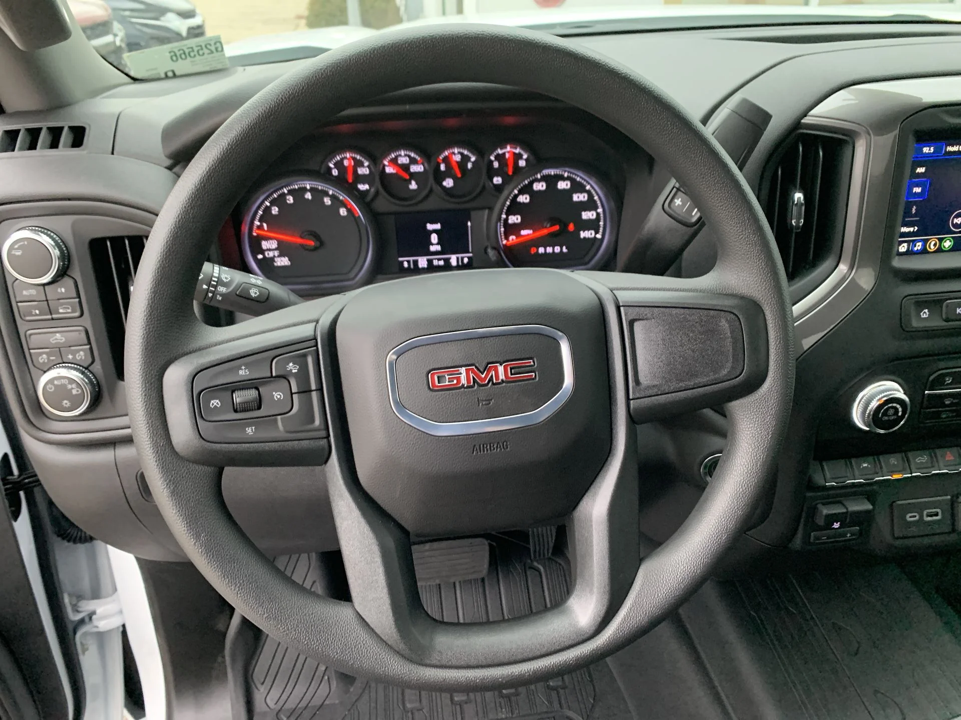 2025 GMC Sierra 1500 Pro - Photo 26