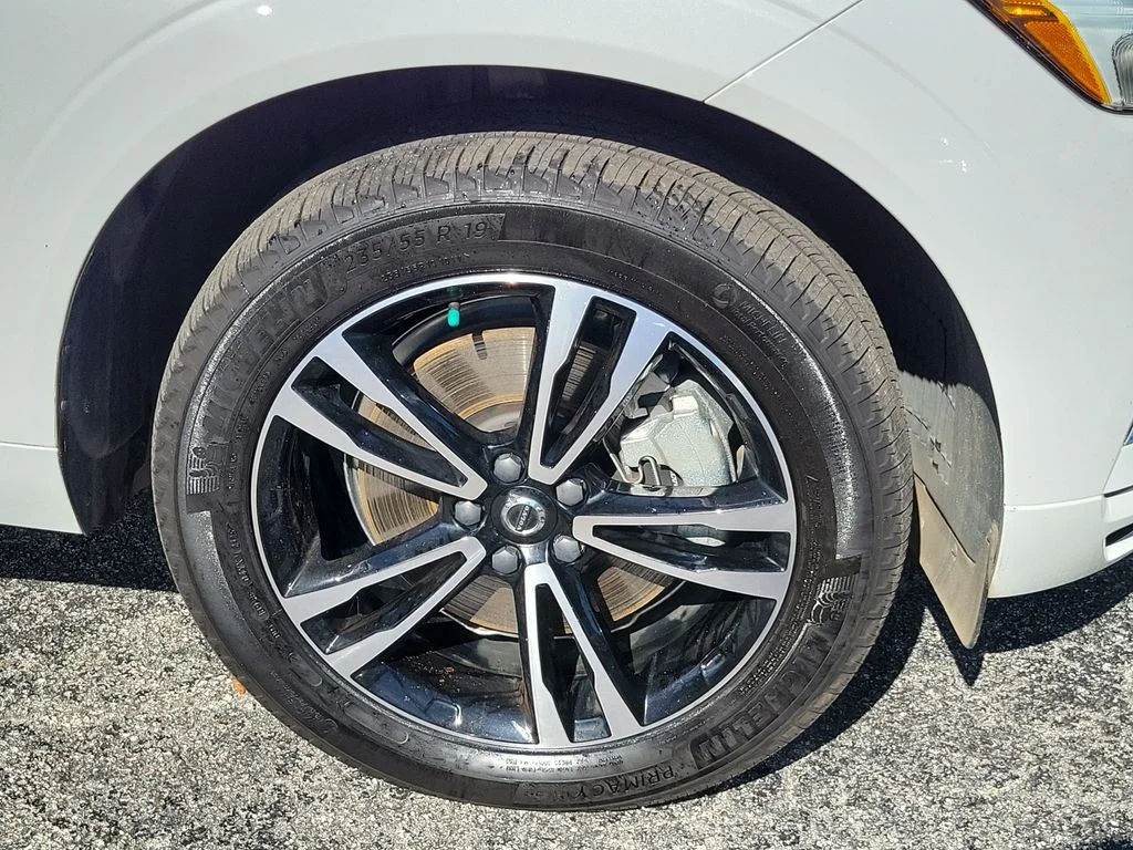 Used 2021 White Volvo T8 Inscription Expression image 9