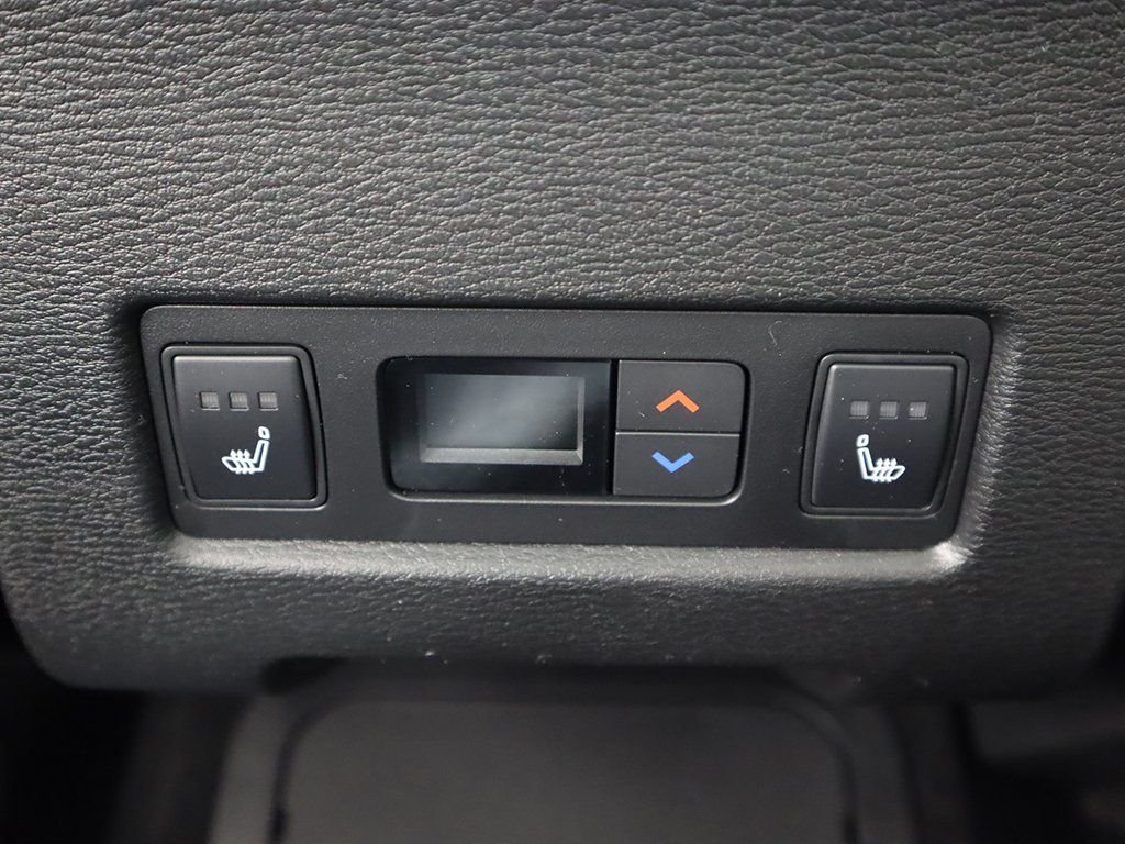 2025 Mitsubishi Outlander Plug-in Hybrid Platinum Edition - Photo 60
