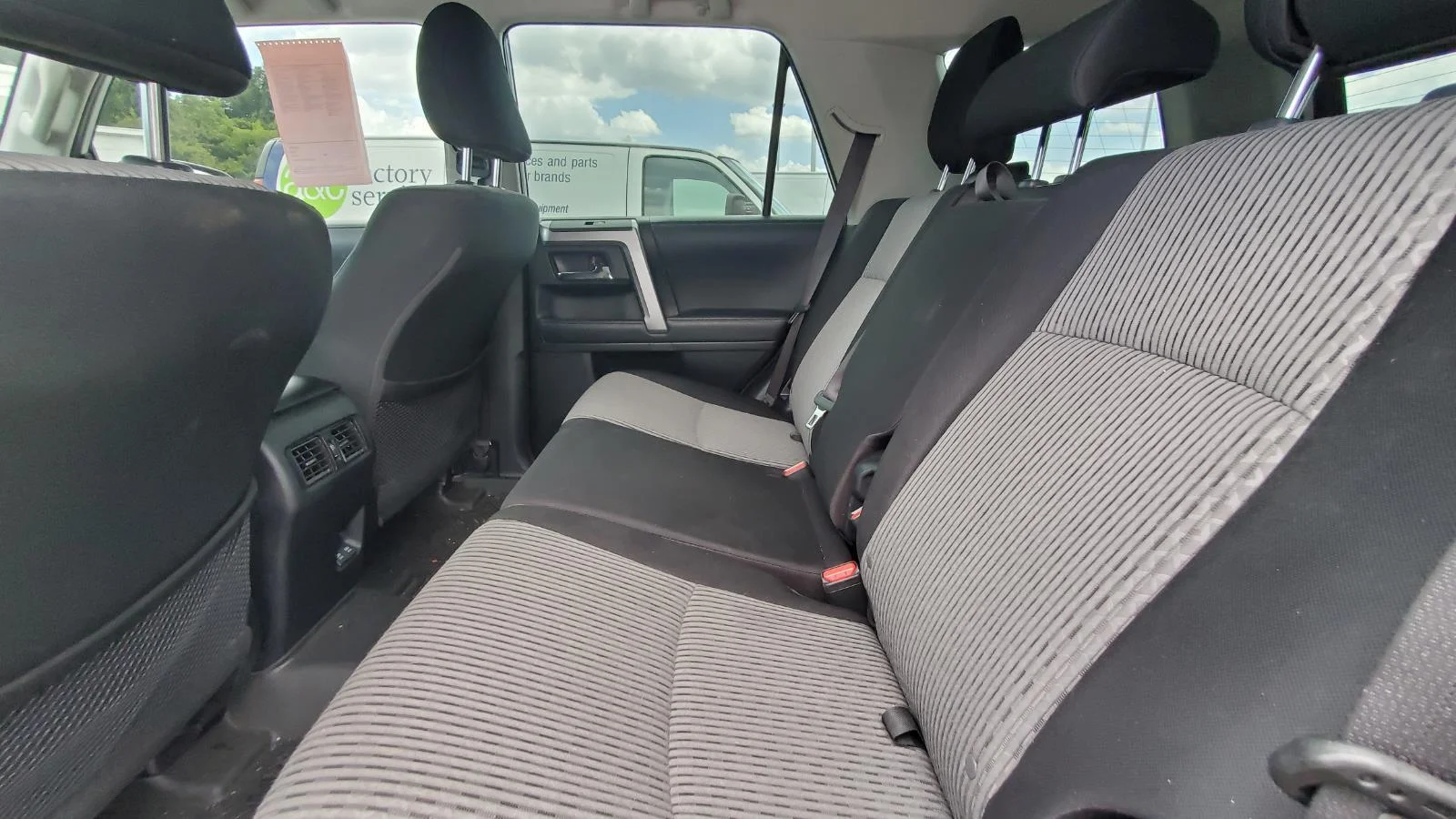 Used 2022 Super White Toyota SR5 image 5