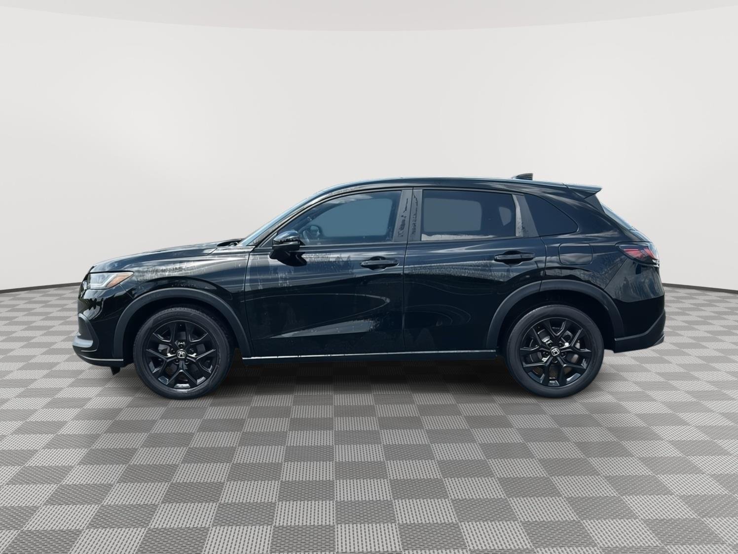 Certified Used 2024 Crystal Black Pearl Honda 5DR AWD SPORT image 2