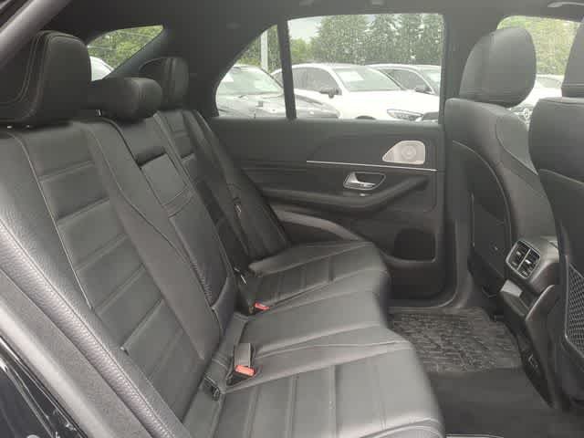 Used 2025 Black Mercedes-Benz GLE 580 image 21