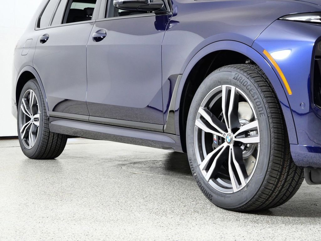 2026 BMW X7 40i - Photo 6