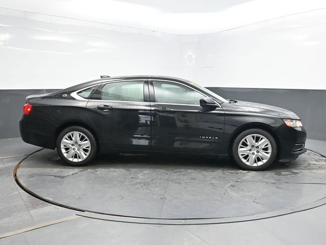 Used 2017 Black Chevrolet LS image 9