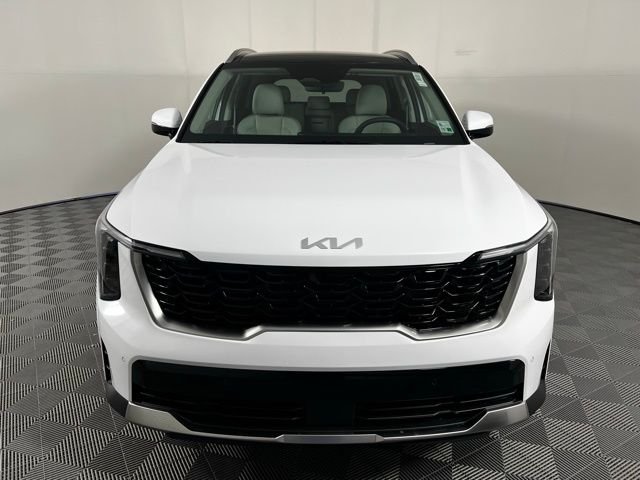 New 2026 White Kia S image 2