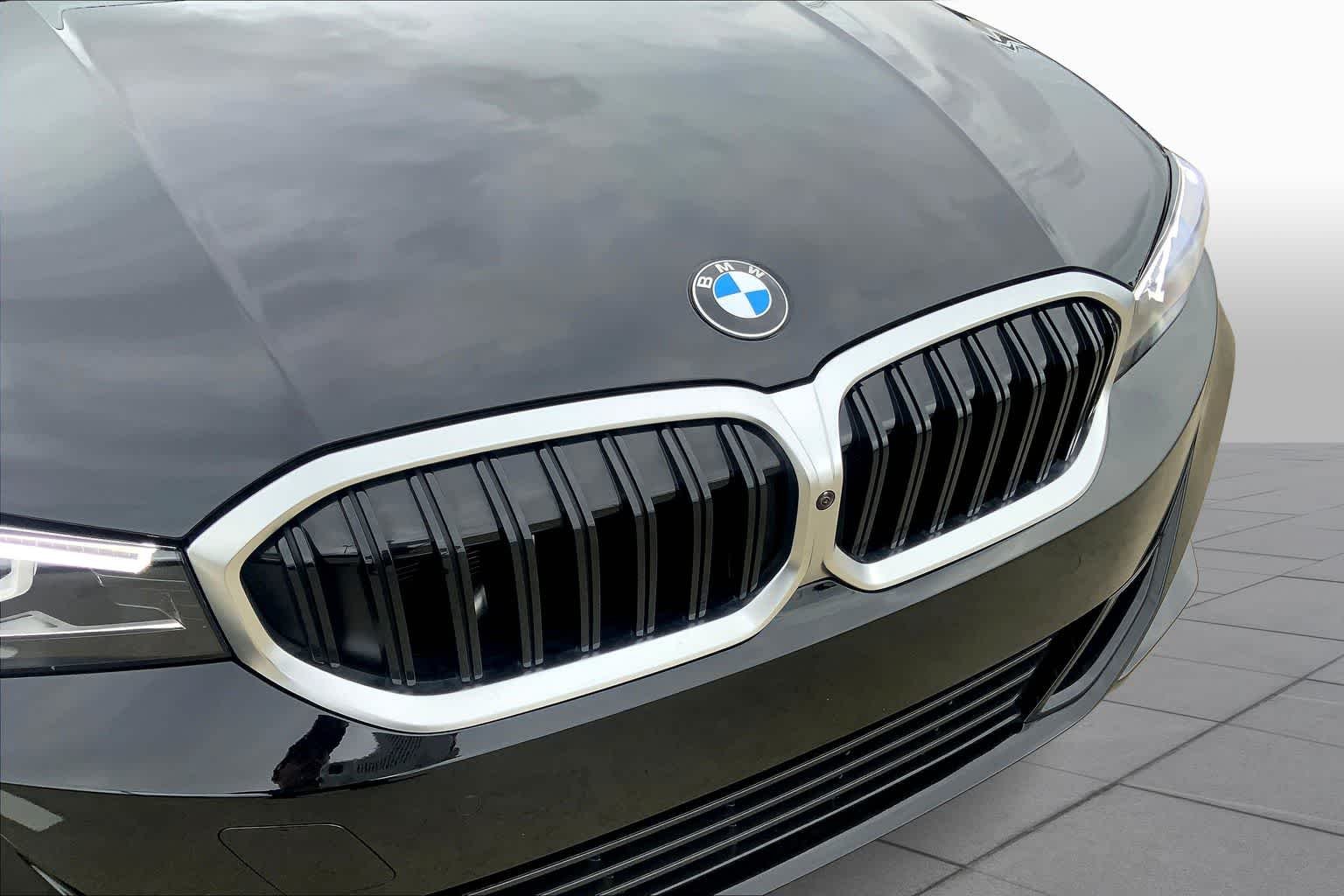 Used 2026 Jet Black BMW 330i NA image 43