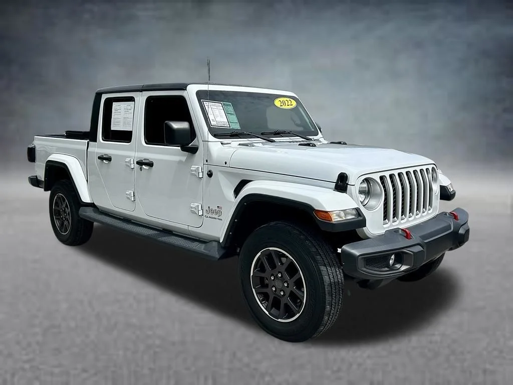 Used 2022 Bright White Clearcoat Jeep Overland image 3