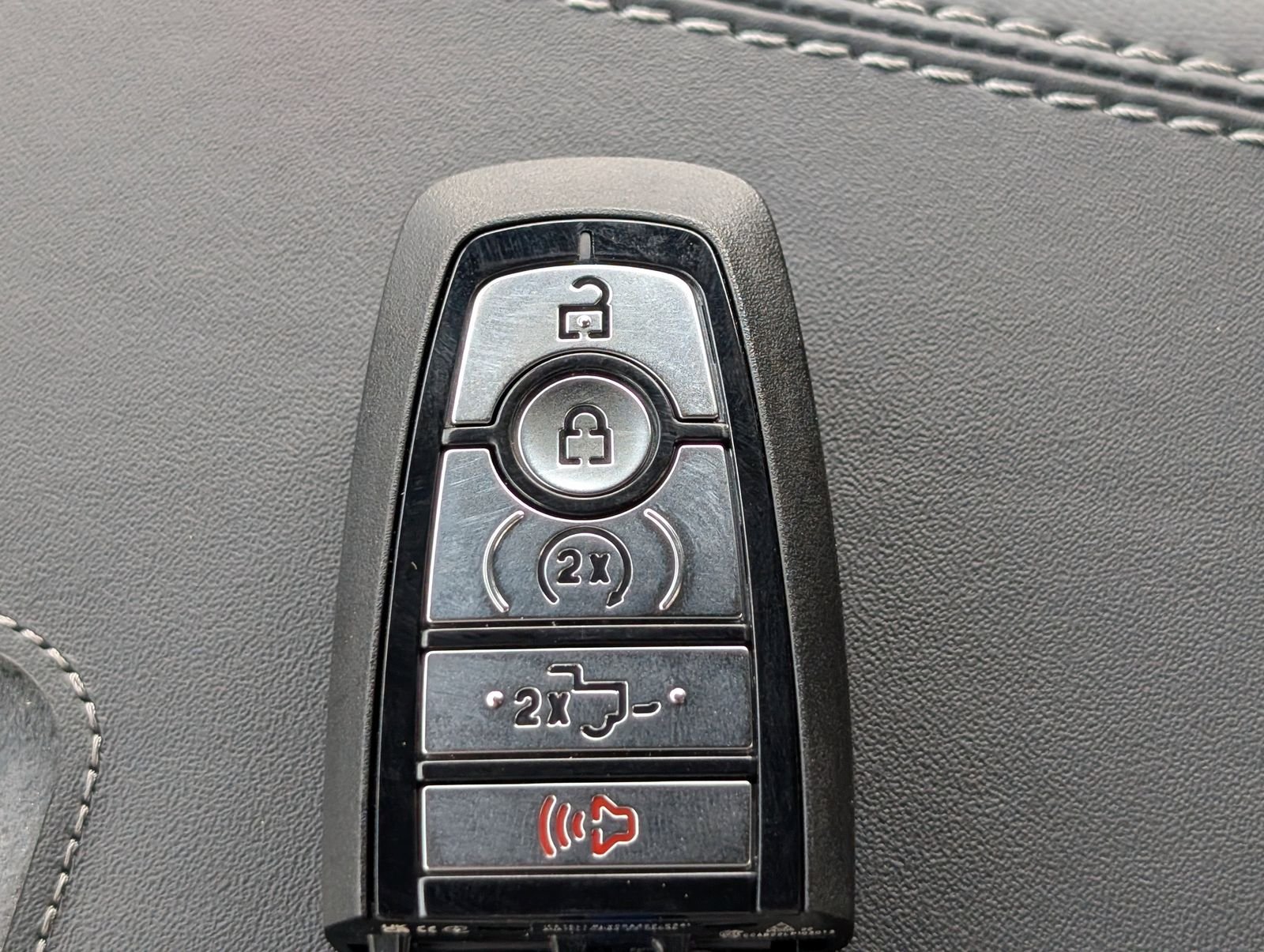 New 2026 Carbonized Gray Metallic Ford Platinum image 33