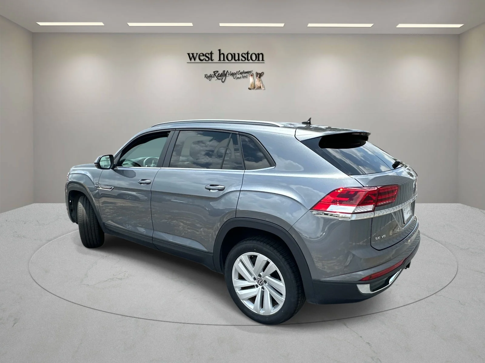 Used 2022 Gray Volkswagen 3.6L V6 SE w/Technology image 7