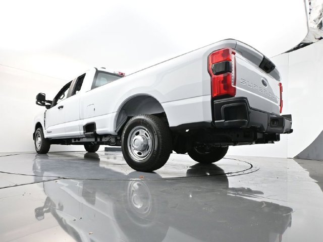 2026 Ford F-350 Super Duty XL - Photo 71