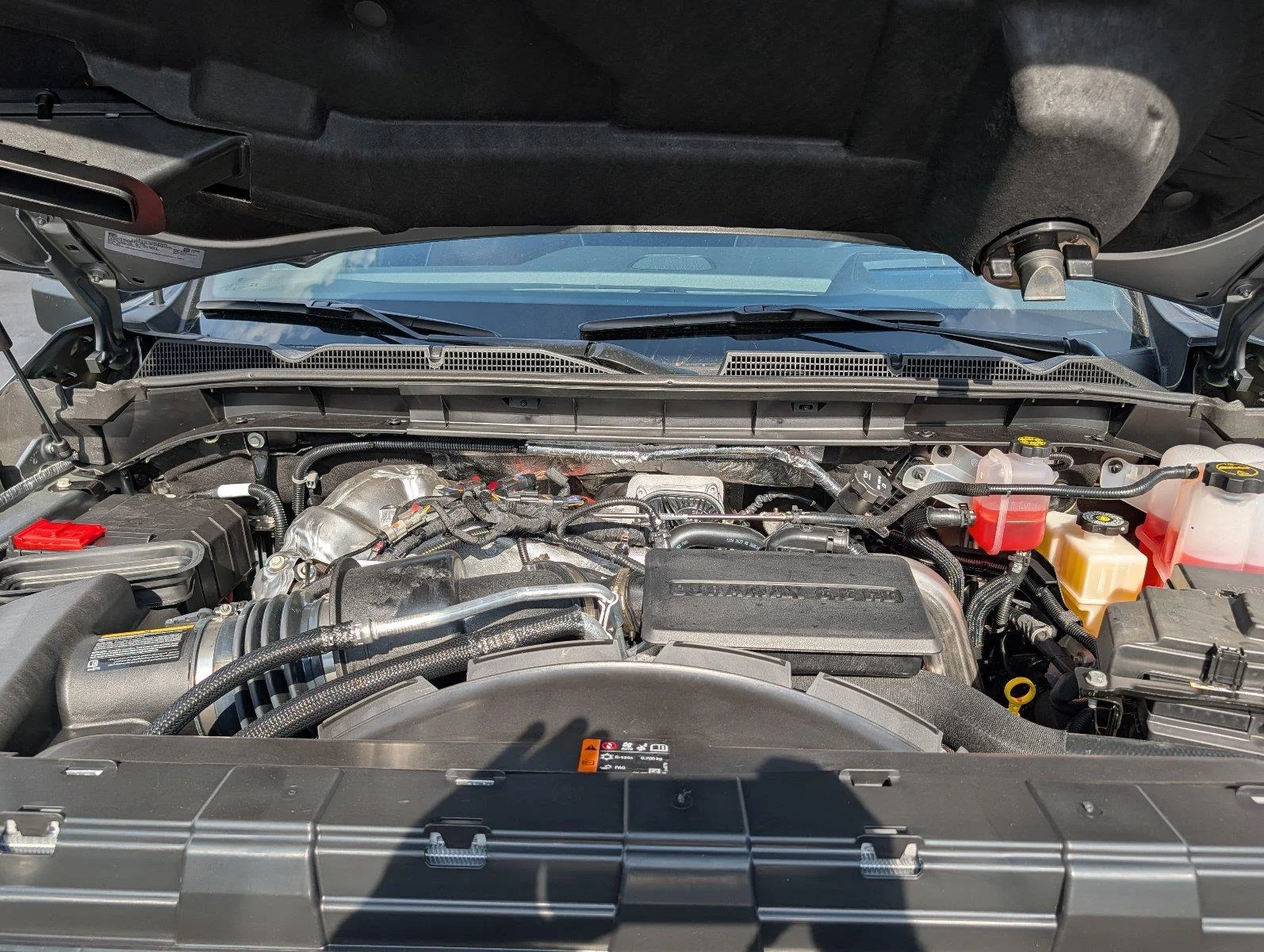 New 2026 Sterling Metallic GMC Denali Ultimate image 40