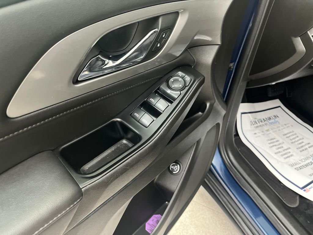 Used 2023 Blue Chevrolet LT image 10