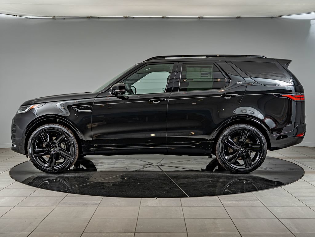 New 2026 Santorini Black Land Rover Dynamic SE image 8